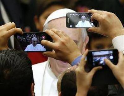 Descarnada cr�tica del Papa a las 