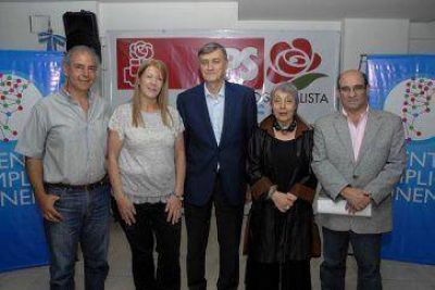 �Se termina FAU? Binner se lanza