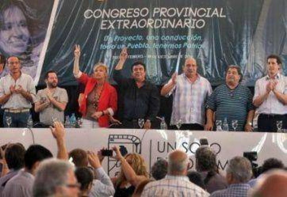�El PJ les cierra la puerta a los tibios?