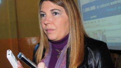 Bertone exigi� a provincia conocer �cu�l va a ser la efectiva reincorporaci�n de los trabajadores�