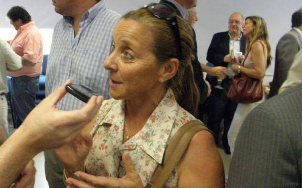La concejal Liliana Monje se haría cargo de la intendencia interina de Pilar