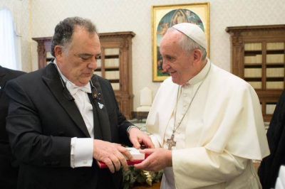 Argentina y la �conversi�n� de Bergoglio: de muro a puente