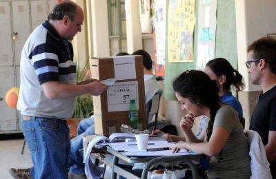 Postergan hasta enero definici�n de los nuevos desdoblamientos