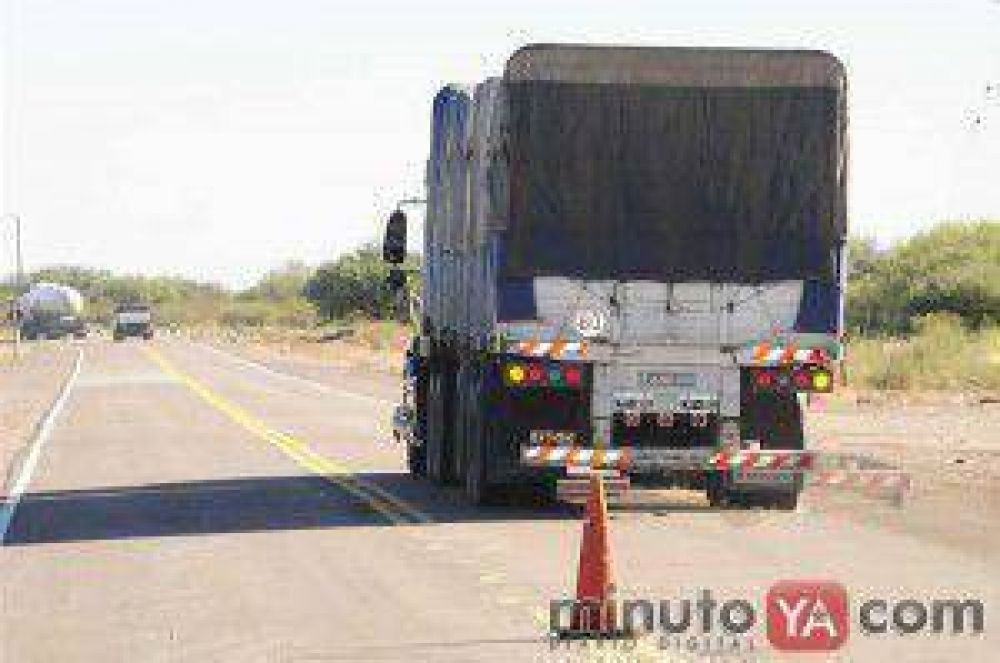 Un muerto y ocho heridos tras un choque en Las Catitas