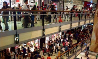 Los principales shoppings permanecieron abiertos durante toda la madrugada