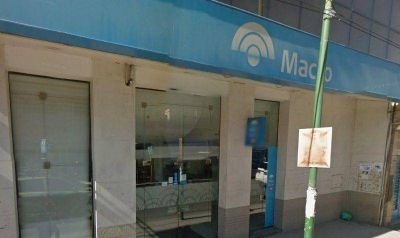Quiso cobrar un cheque adulterado y lo arrestaron