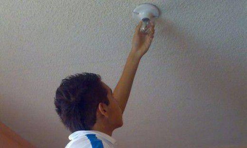 Autorizaron subas de luz a Epec y cooperativas