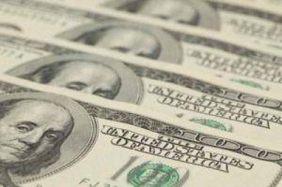 D�lar blue salt� 20 centavos a $ 13,38 y volvi� a niveles de hace un mes