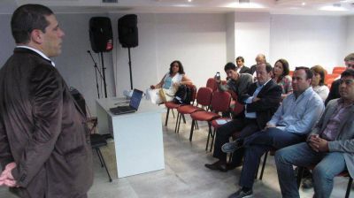 C�mara de turismo renov� autoridades