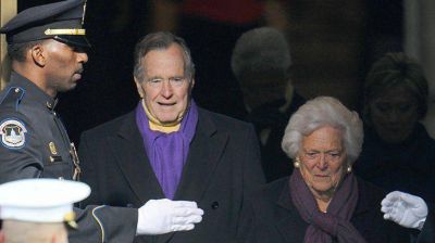 Hospitalizaron al ex presidente de Estados Unidos, George H. W. Bush