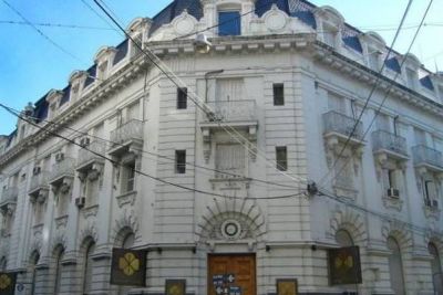 Algunos bancos atender�n s�lo tres horas este 24 de diciembre en Santa Fe