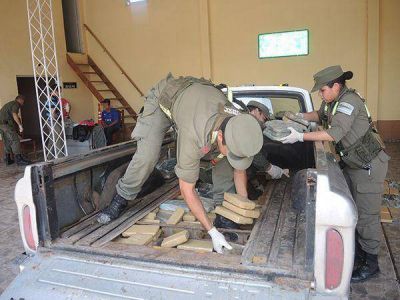 Transportaban aves de corral junto con coca�na en Tartagal