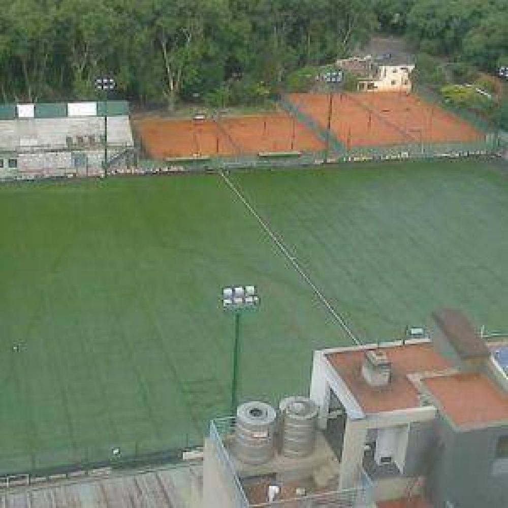 �Marca tendencia? Excursionistas tendr� el primer campo de juego de c�sped sint�tico de AFA