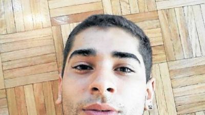 Le robaron el nebulizador de su hijo, quiso recuperarlo y lo mataron