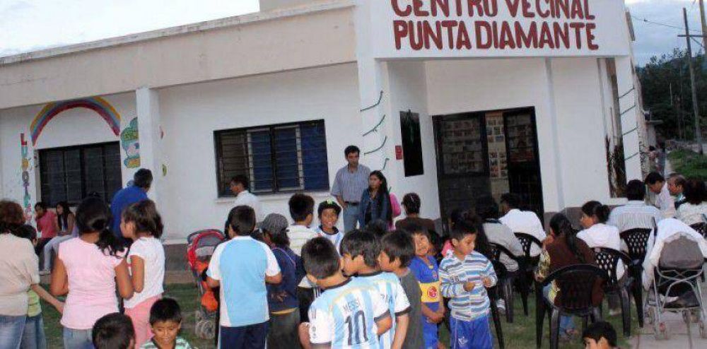 En Punta Diamante inauguran consultorio odontol�gico y un sal�n multiusos