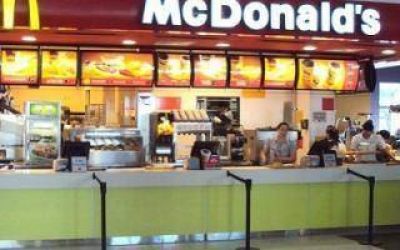 Vacaciones: McDonald�s con actividades en centros tur�sticos