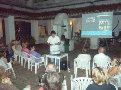 ACTIVIDADES PROGRAMADAS PARA ENERO: Desde el paseo de los Reyes Magos hasta las canciones de Chascom�s ahora ilustradas