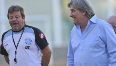 Armando P�rez y Zielinski se reunieron para diagramar el Belgrano 2015