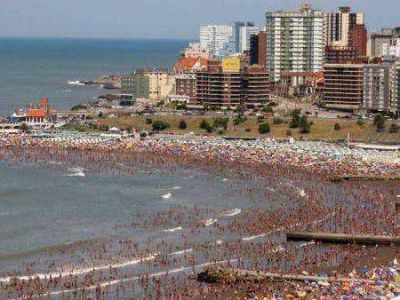 Sergio Urribarri tiene playa propia en Mardel