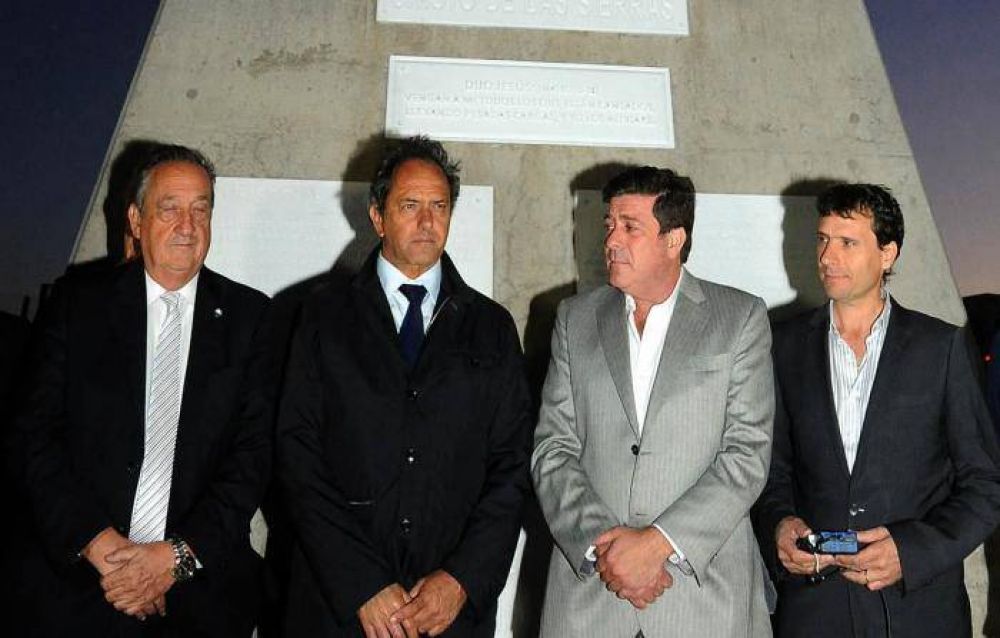 Scioli envi� un mensaje de paz, unidad, tolerancia y convivencia democr�tica