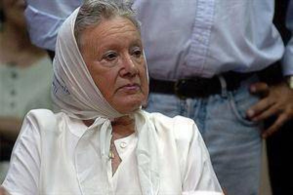 Una madre de Plaza de Mayo pide que C�sar Milani declare por la desaparici�n de su hijo