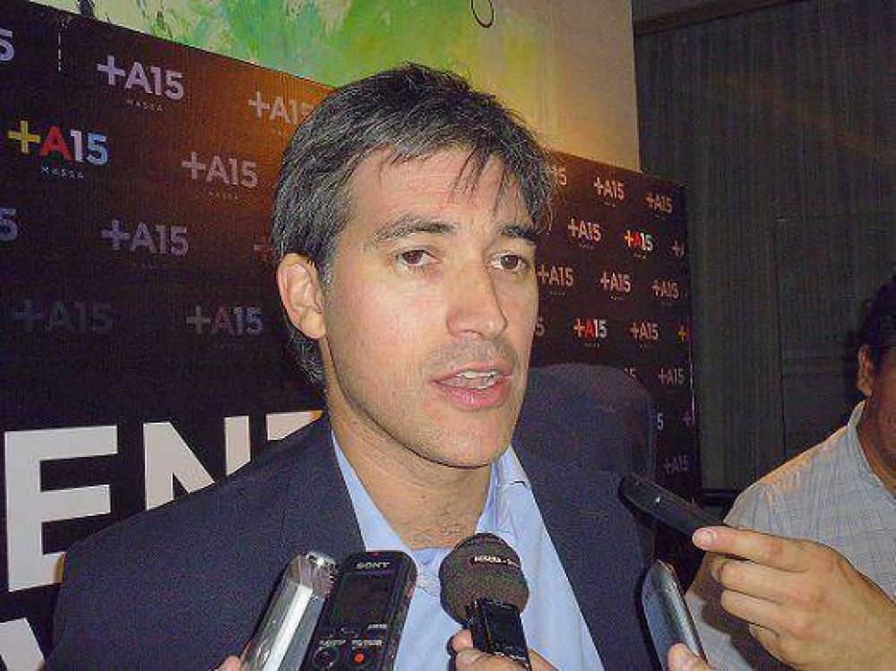 Adri�n P�rez: �Vicente L�pez no debe incrementar las tasas�
