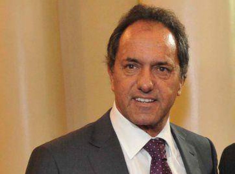 Scioli celebr� que no hubo saqueos