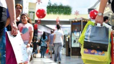 Las ventas en Navidad aumentaron un 18% y el 90% con tarjetas merced al Plan 