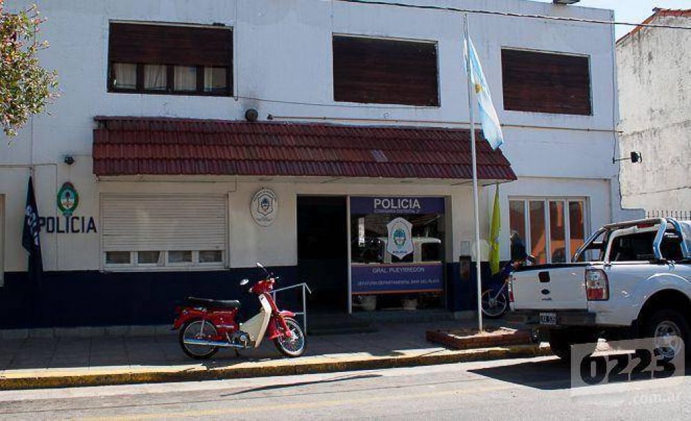 Enga�an a octogenarios y los asaltan en su departamento