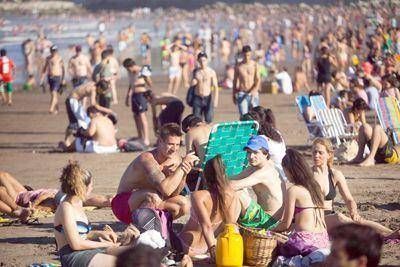 Altas temperaturas para que todos disfruten de la playa