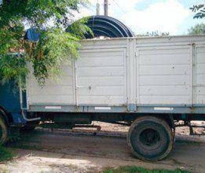 Detuvieron a sujetos que robaban cables  