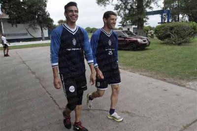 El Bochi la hizo corta, pero en Rosario lo tienen agendado