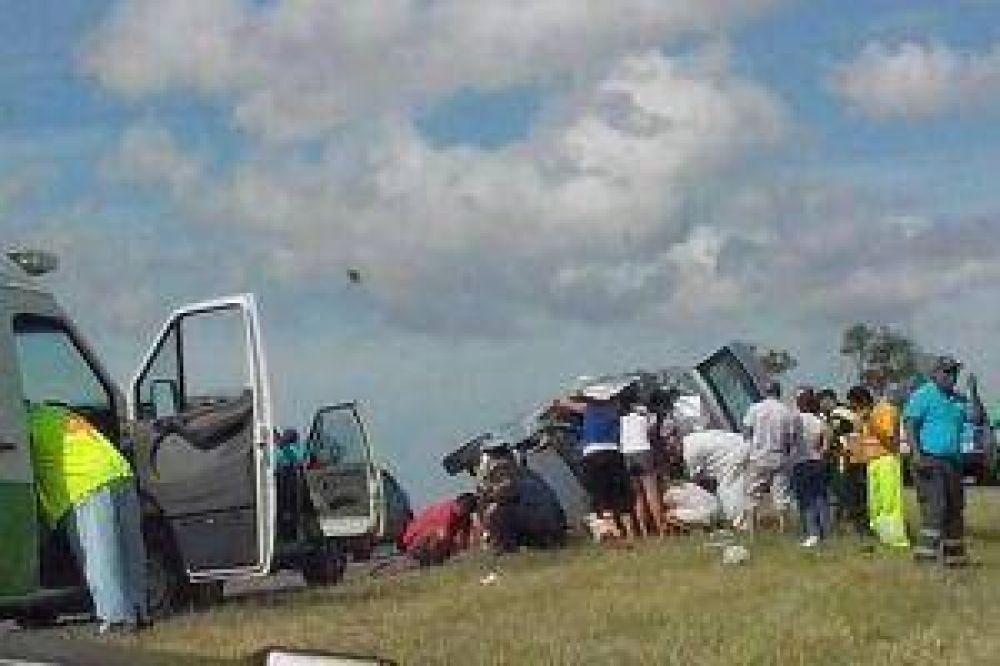 Un muerto en un choque frontal sobre la ruta 11