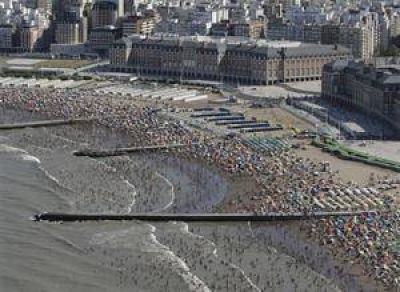 Sin respiro, el f�tbol marcar� este verano las escapadas a la costa