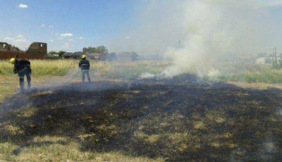 Apagaron quema de un terreno en Formosa al 200