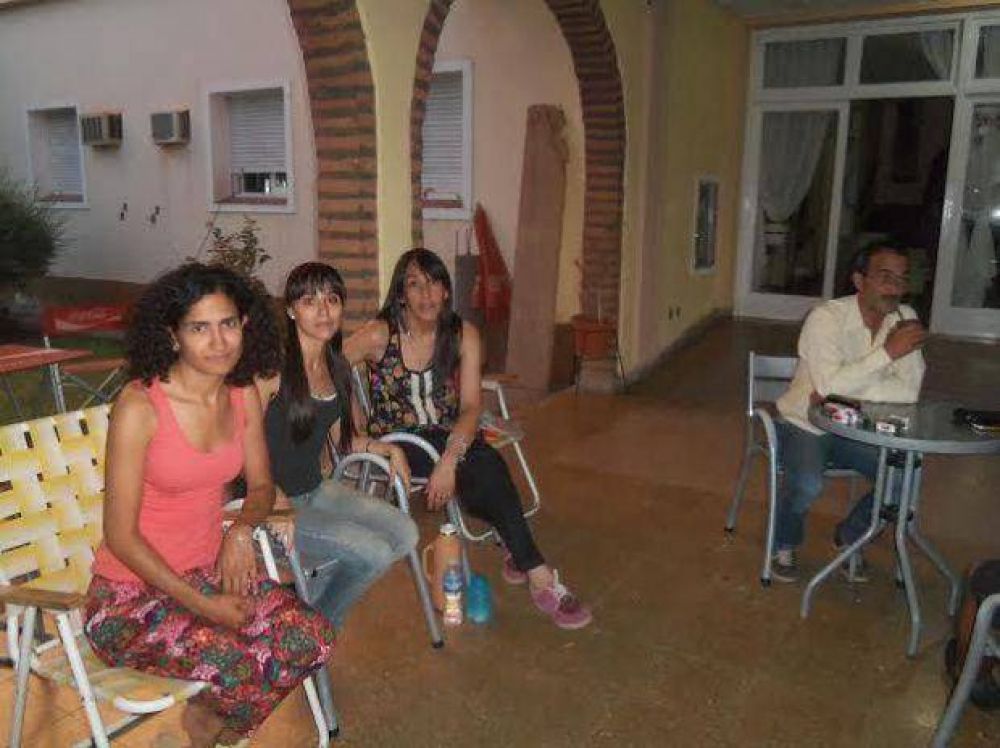 Contenci�n psicol�gica para las familias de las v�ctimas de suicidios