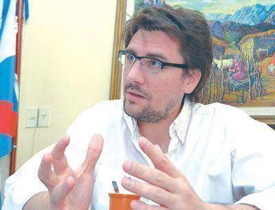 Juan Luna asume como secretario de Industria