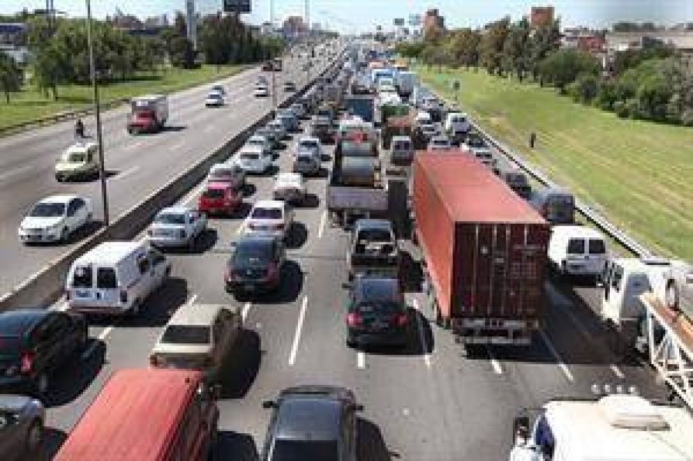 La carta de un joven que se qued� con el auto en la Panamericana y nadie lo ayud�