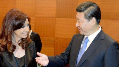 El nuevo convenio con China permite eludir licitaciones y habilita la llegada de trabajadores orientales