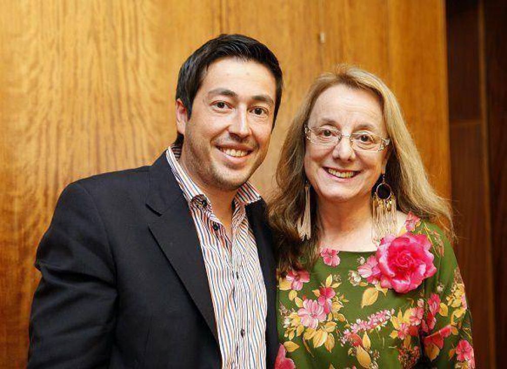 Nardini junto a Alicia Kirchner
