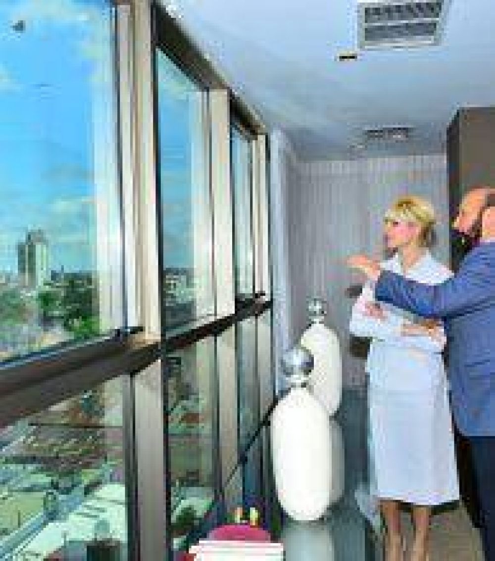 Karina Rabolini augur� �un gran 2015 a los formose�os� y agradeci� el grato recibimiento