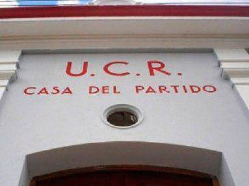 La UCR quiere definir los candidatos del Frente en las PASO e impulsar el pegado m�ltiple 