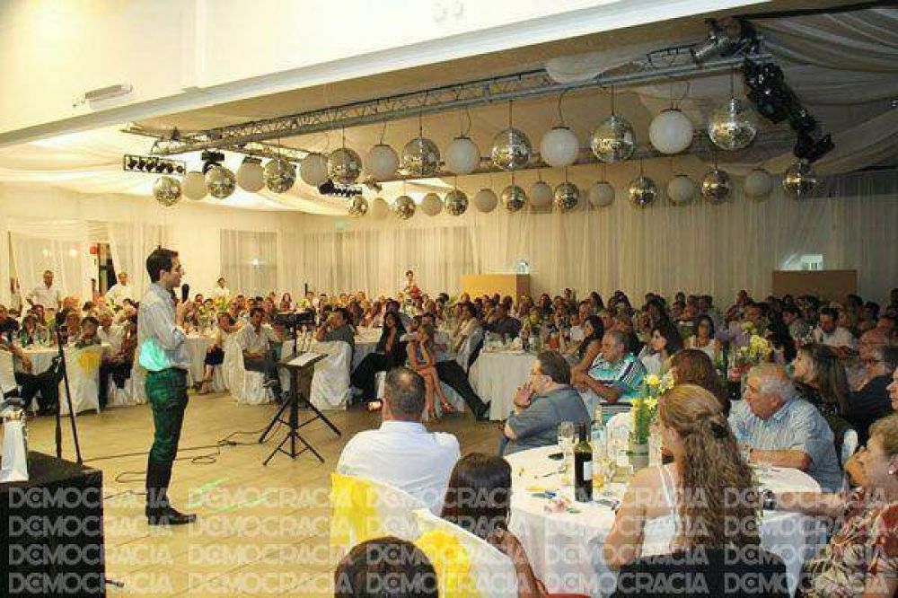 El Pro Jun�n realiz� una cena para despedir el a�o 2014