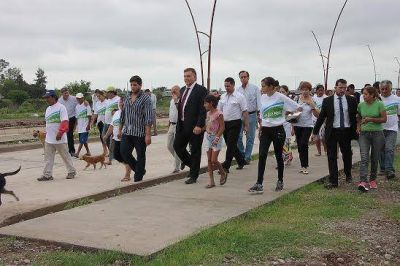 El Paseo de la Costanera, revaloriza la ribera del Sal�
