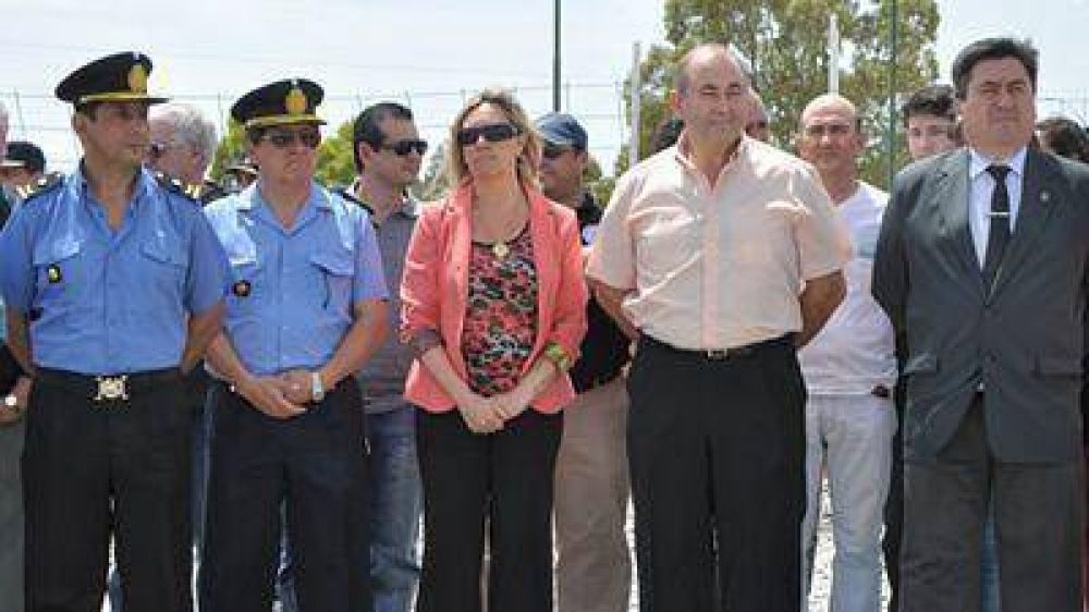 Inauguran primera etapa de las obras en el Tiro Federal de Rawson
