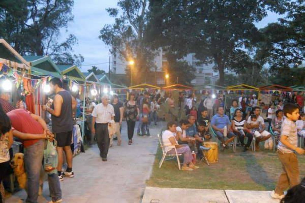 Desde la Municipalidad calificaron de exitosa la Expo Feria de Navidad