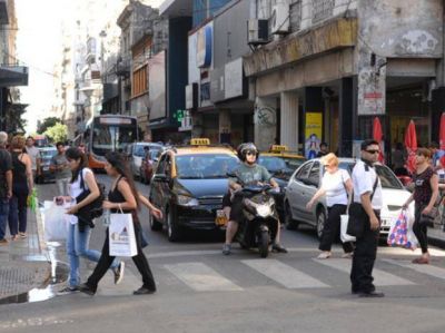 En la previa del festejo de Reyes tambi�n permitir�n estacionar en el microcentro