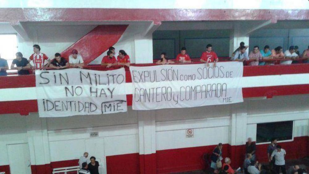 Malos recuerdos: ambiente tenso en la asamblea de Independiente