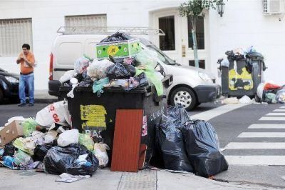 Legisladores le reclaman a Macri por la falta de recolecci�n de residuos