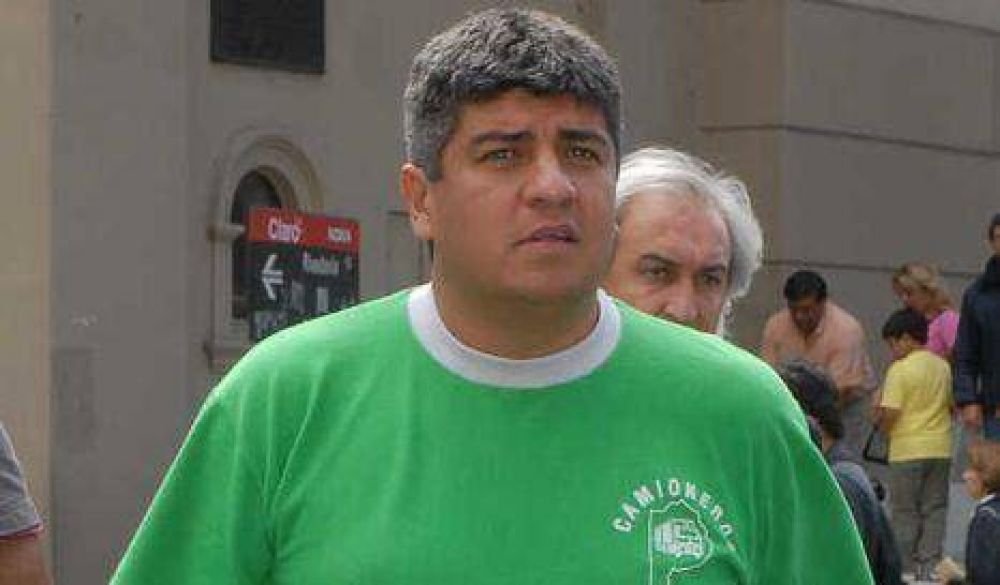 Contin�an los cruces por la basura